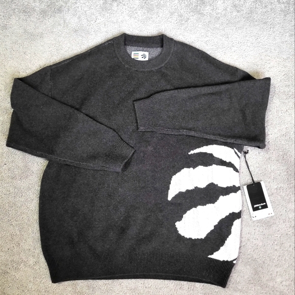 NBA Toronto Raptors Sweater  (grey) official HBC collection (NWT) - Picture 2 of 14